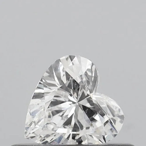 0.29ct Heart Lab Grown Diamond (Colour E, Clarity VVS2, IGI Certified)