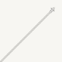 White gold high-carat diamond tennis bracelet with closed clasp