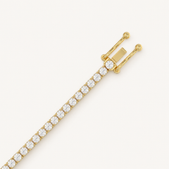 Basket 4-prong yellow-gold tennis bracelet with open clasp