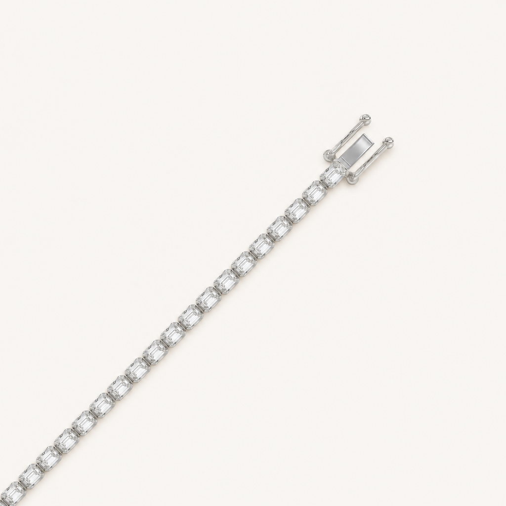 Emerald-cut lab-grown diamond tennis bracelet in white gold, open clasp detail