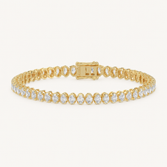 Oval-cut lab-grown diamond tennis bracelet in yellow gold, full bracelet