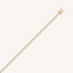 Pear-cut lab-grown diamond tennis bracelet, open clasp detail